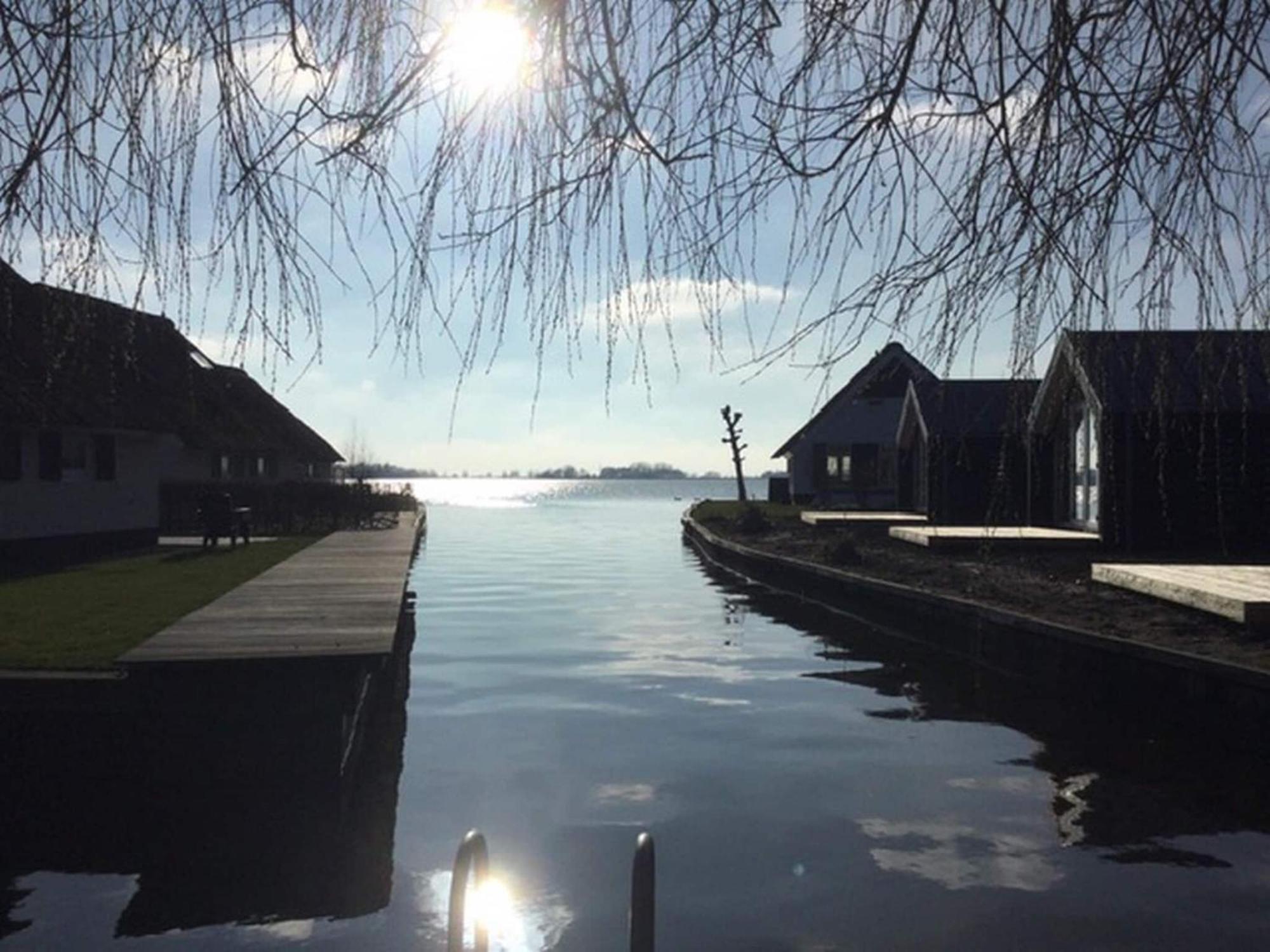 Attractive Holiday Home With Jetty Steendam Bagian luar foto